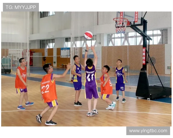 杭州篮球队耐力分析：如何提升球队在高强度比赛中的表现与持久性